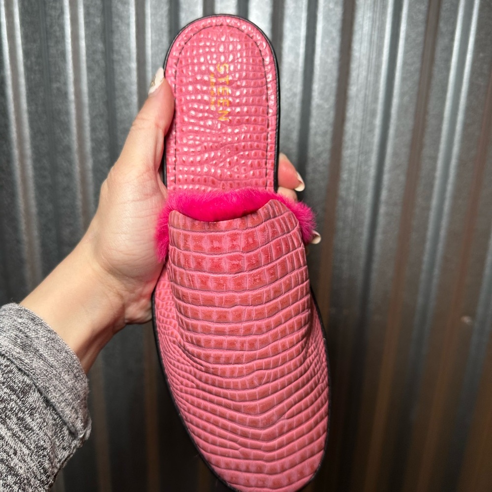 Women's Black Slip-On Shoes
